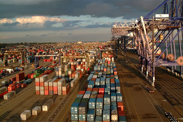 Port of Felixstowe, UK. /// credit: Port of Felixstowe
