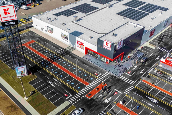 New Kaufland store in Baia Mare, Romania. /// credit: Kaufland