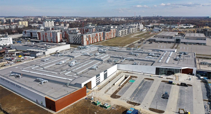 Aerial view of Designer Outlet Kraków, March 2025. /// credit: ROS Retail Outlet Shopping