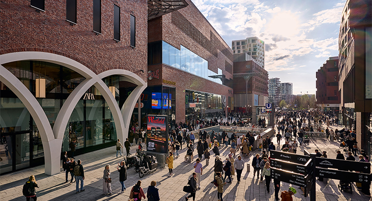 URW's newly opened Westfield Hamburg-Überseequartier. /// credit: Daniel Schäfer